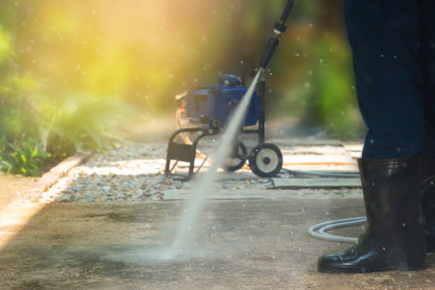 Best Building Exterior Pressure Washing in West Liberty, IA